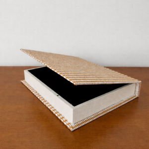 CAIXA LIVRO PALHA